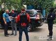 Водіям позашляховиків, які блокували колону автобусів із дітьми і погрожували патрульним, вручили підозри (фото, відео)