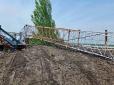 Вежа мобільного зв'язку зупинила російську ракету, яка летіла на Запоріжжя (фото)